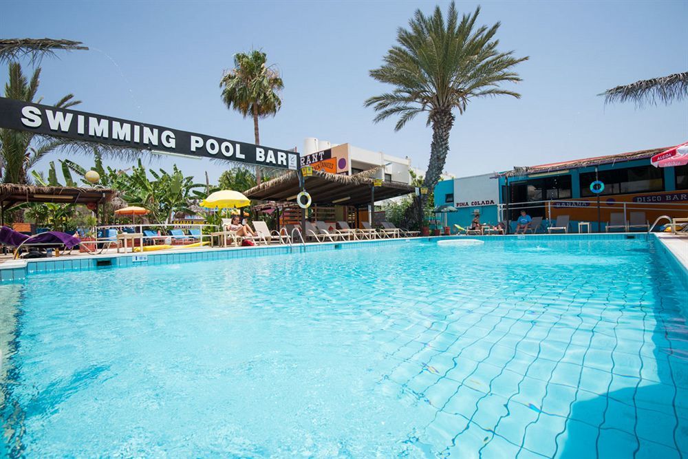 Kkaras Hotel Ayia Napa Bagian luar foto
