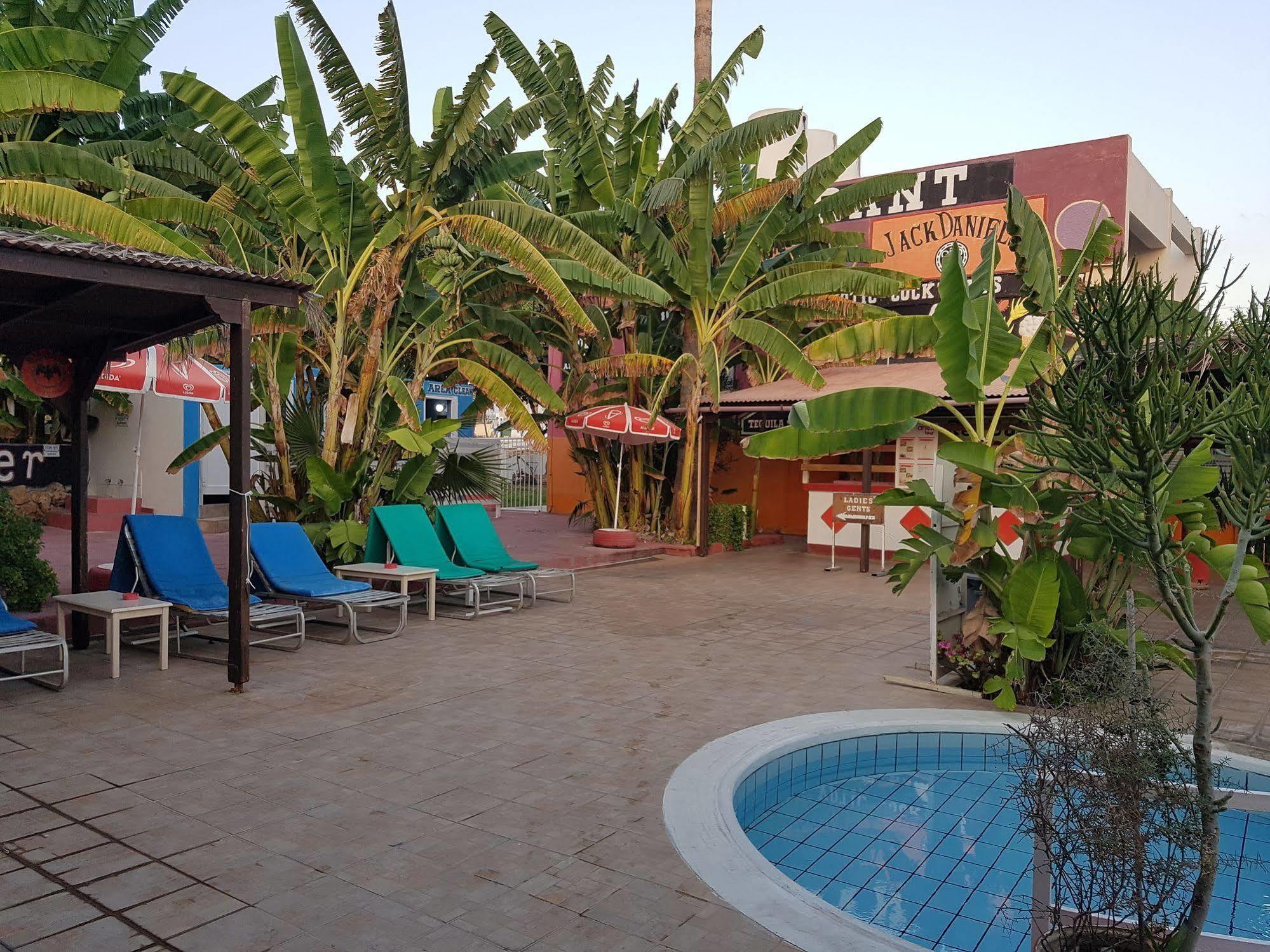 Kkaras Hotel Ayia Napa Bagian luar foto