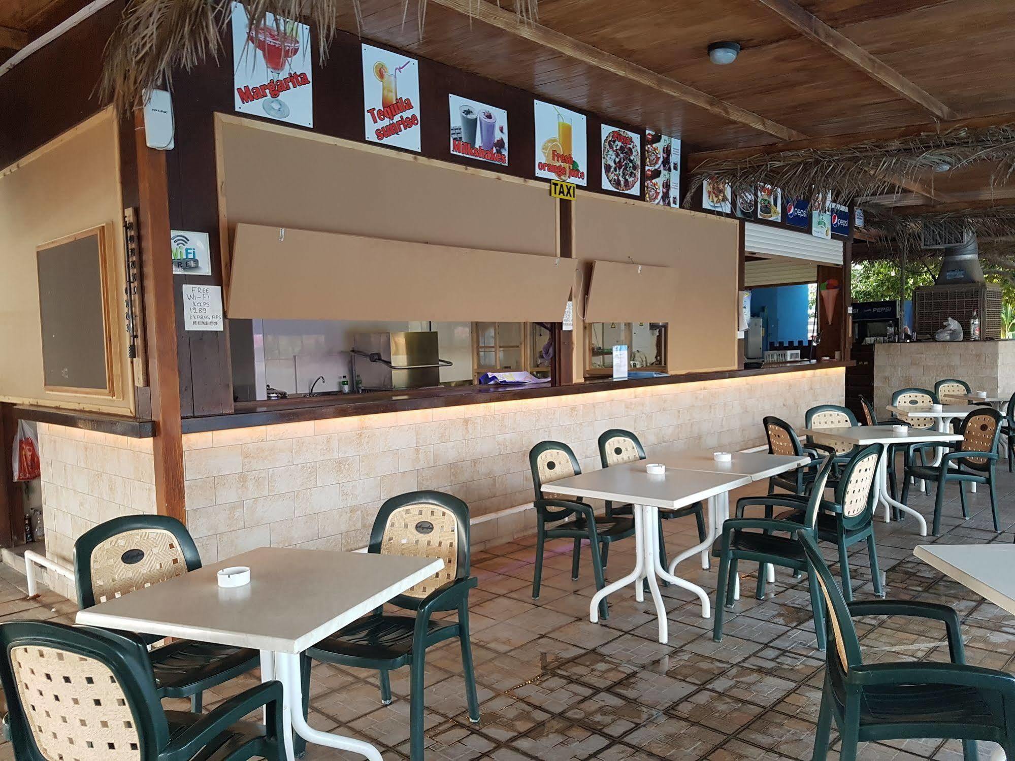 Kkaras Hotel Ayia Napa Bagian luar foto