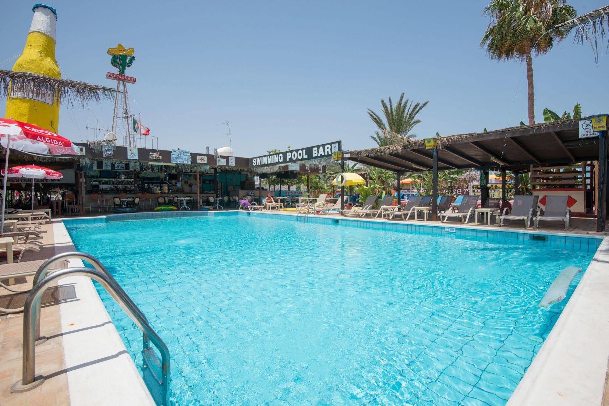 Kkaras Hotel Ayia Napa Bagian luar foto